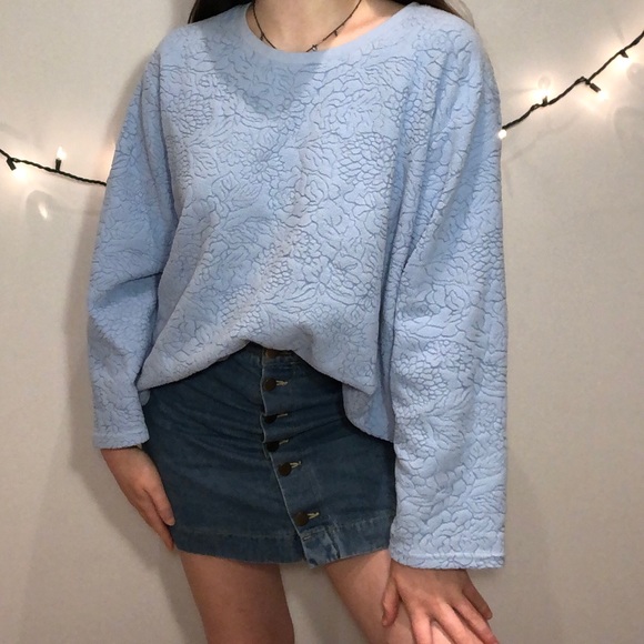 Oscar de la Renta Blue Floral Pullover Sweatshirt - Picture 2 of 4